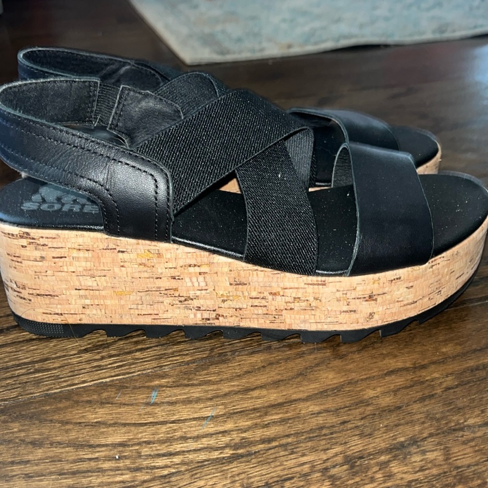 Sorel wedges-women’s size 7